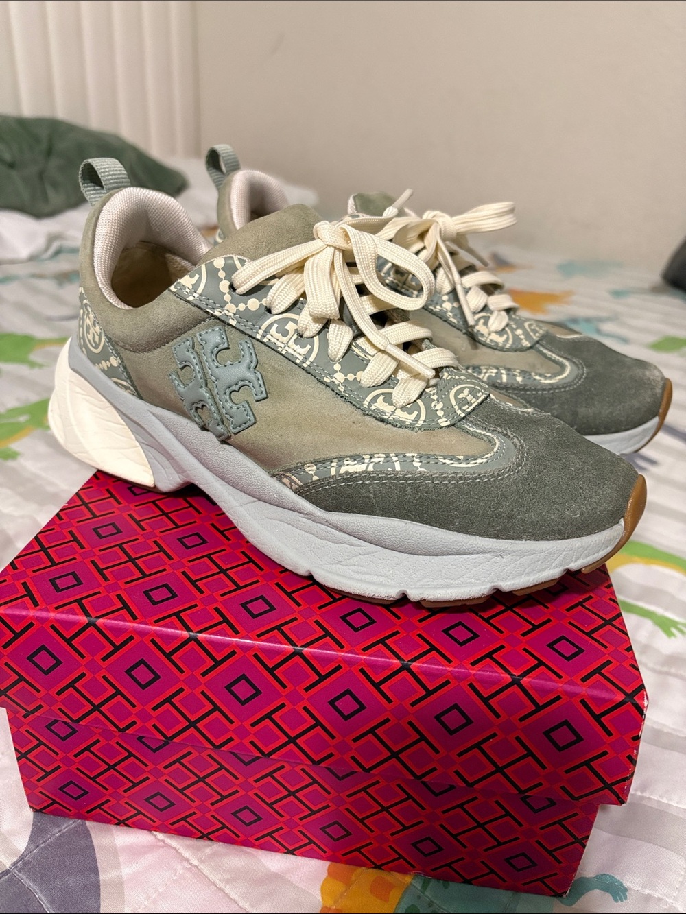 Tory Burch Olive Green and Cream Suede Logo Runner Sneakers